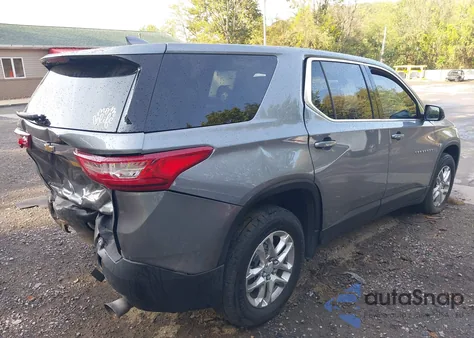 2019 Chevrolet Traverse Ls z USA, uszkodzony, nr VIN 1GNERFKW6KJ215239